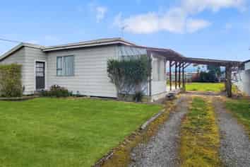 16 Leader Street, RIVERTON