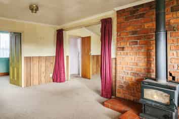 16 Leader Street, RIVERTON