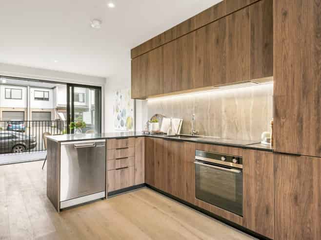 11B Windlass Street, Long Bay