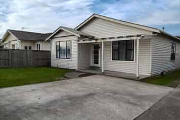 49 Burns Avenue, Takaro