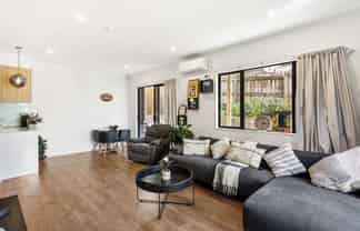 16/26 Springvale Drive, Fairview Heights