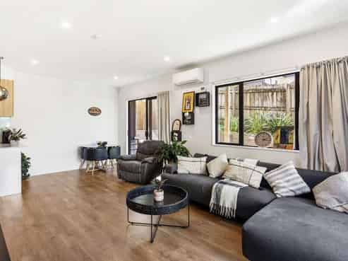 16/26 Springvale Drive, Fairview Heights