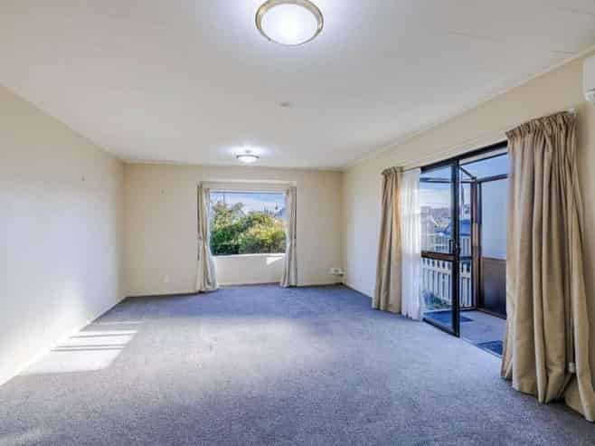11A Royal Crescent, Saint Kilda