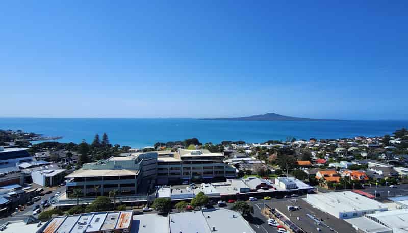 5-7 Byron Avenue, Takapuna