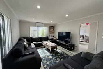 262 Murphys Road, Flat Bush