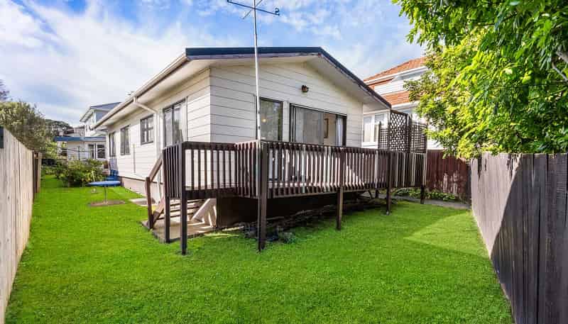 30B Fraser Road, Devonport