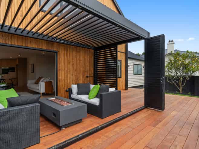 15A Waiatarua Road, Remuera