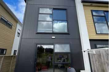 51 Te Ara o Papatahi, Wainuiomata