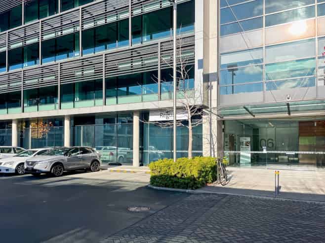 Fully serviced private office in Regus Hazeldean