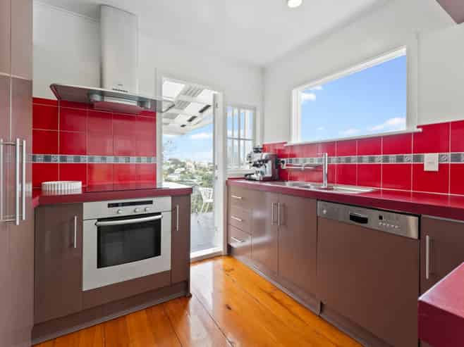 42 Rawene Road, Birkenhead