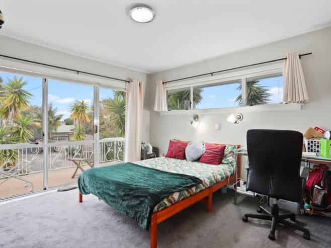 423B Blockhouse Bay Road, Blockhouse Bay