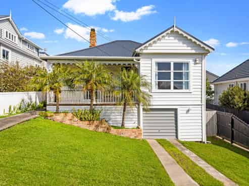 42 Richmond Avenue, Northcote Point