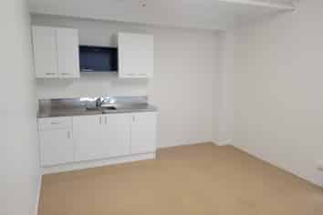 Modern Office with Mezzanine | 154 m2