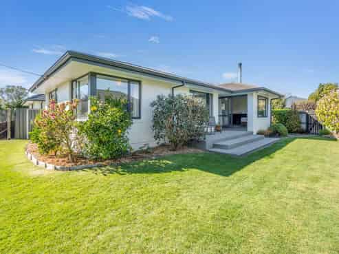 52 South Belt, Lincoln