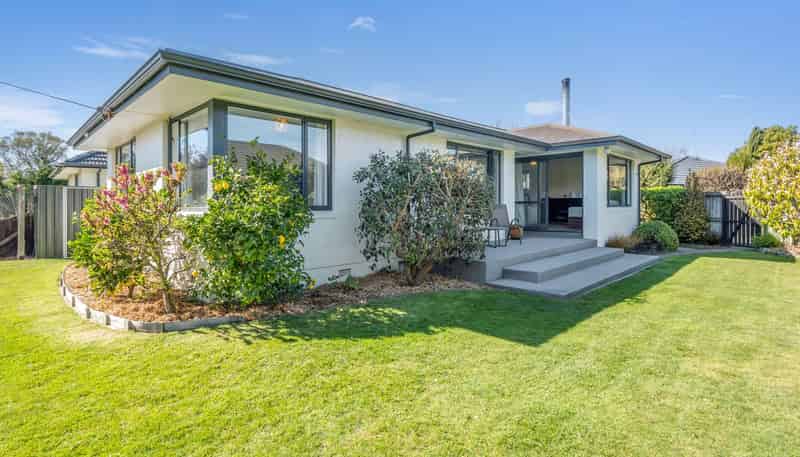 52 South Belt, Lincoln