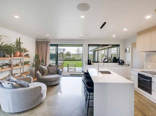 58 Pelorus Avenue, Poraiti