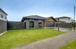 58 Pelorus Avenue, Poraiti