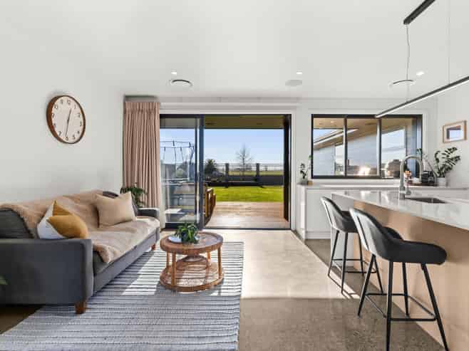 58 Pelorus Avenue, Poraiti