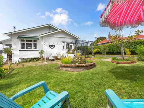 33 Koromiko Street, New Lynn
