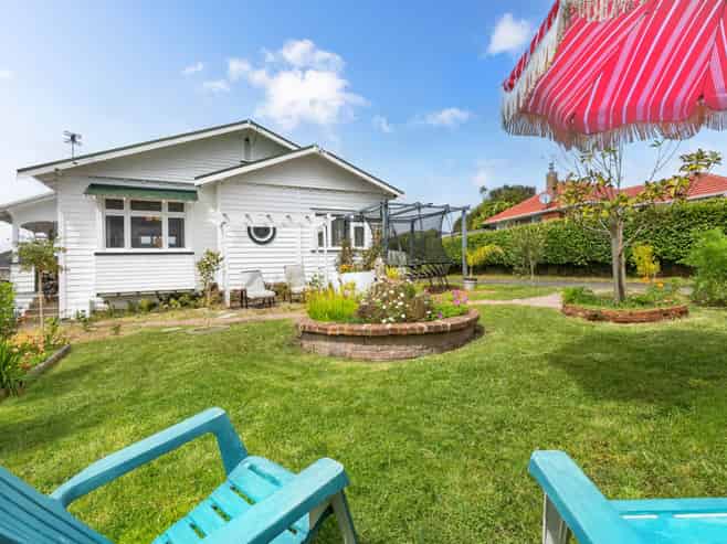 33 Koromiko Street, New Lynn