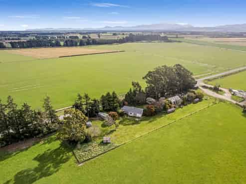 934 Clintons Road, Darfield