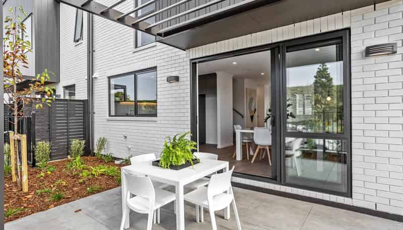 4 Pohatu Lane, Stonefields