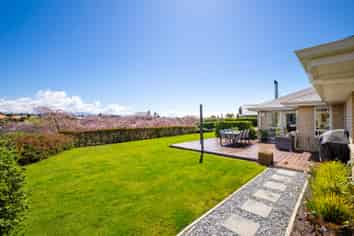 3 Bright Lane, Redwood Valley