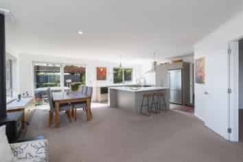 3 Bright Lane, Redwood Valley