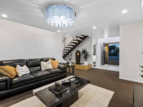 14 Sir Lincoln Drive, Huapai