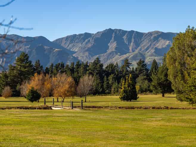 1122 Lake Hawea-Albert Town Road, Lake Hawea
