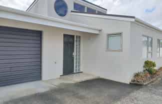 1/33 Alford Street, Waterview