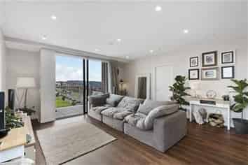 302/57 Mapou Road, Hobsonville