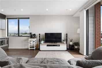 302/57 Mapou Road, Hobsonville