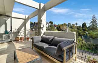 17/8 Monte Cassino Place, Birkdale