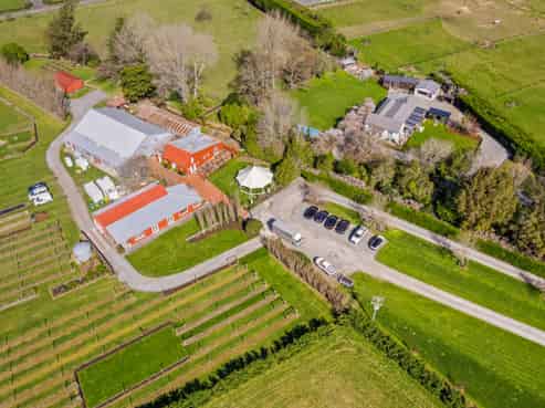 307 Larcombs Road, WEEDONS