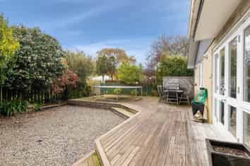 44 Longfellow Street, Trentham