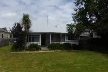 125b Holly Road , Saint Albans