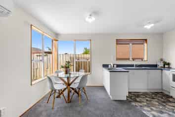 2/822 Main North Road, Belfast