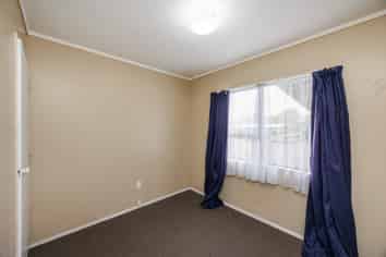 4B Harding Place, Feilding