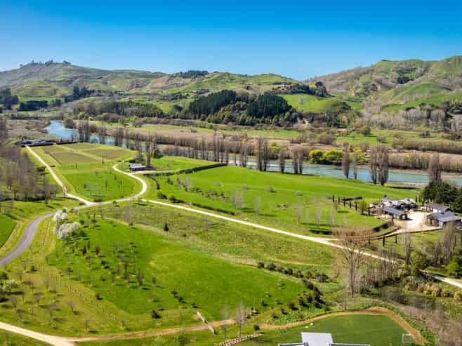 18 Euchre Way, Havelock North