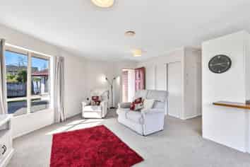 2/9 Marsden Road, Stoke