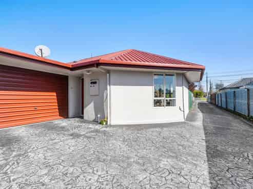 2/9 Marsden Road, Stoke