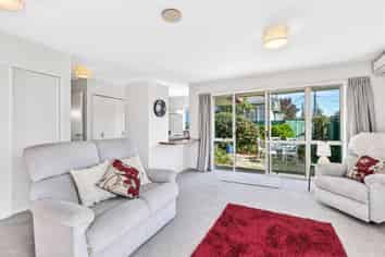 2/9 Marsden Road, Stoke