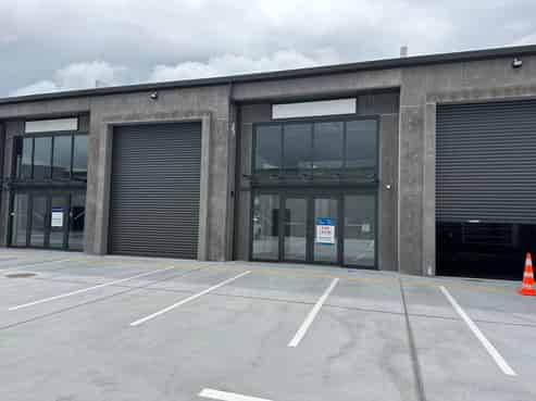 Affordable Showroom / Office / Warehouse