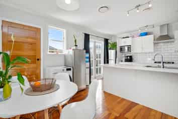 1/13 Atiawa Crescent, Waiwhetu