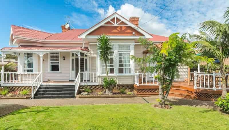2 Momona Road , Greenlane