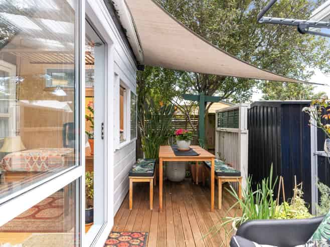 209 Williamson Street , Thames