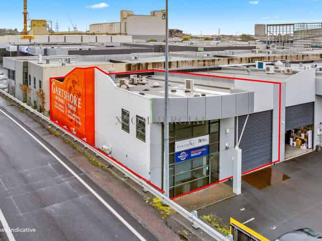 Be Seen on SH1 - Own, Occupy & Collect Rent 