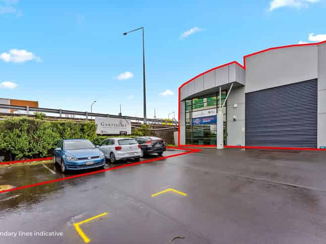 Be Seen on SH1 - Own, Occupy & Collect Rent 