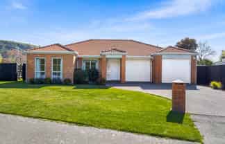 2 Warner Place, Heathcote Valley